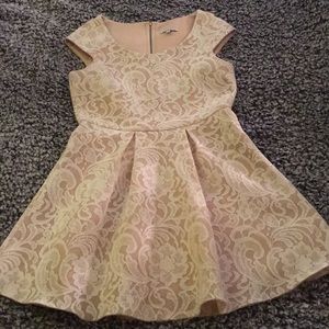 Beige and white lace dress